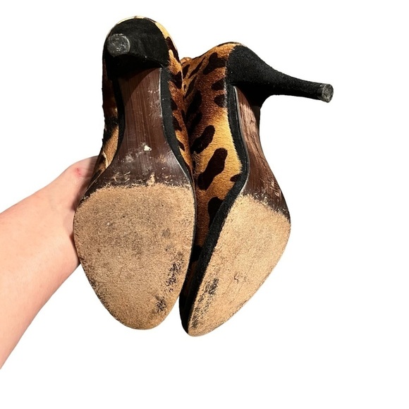 Stuart Weitzman Pony Hair Leopard Print Stiletto Booties 6.5M Style BW 64473 - Picture 6 of 11